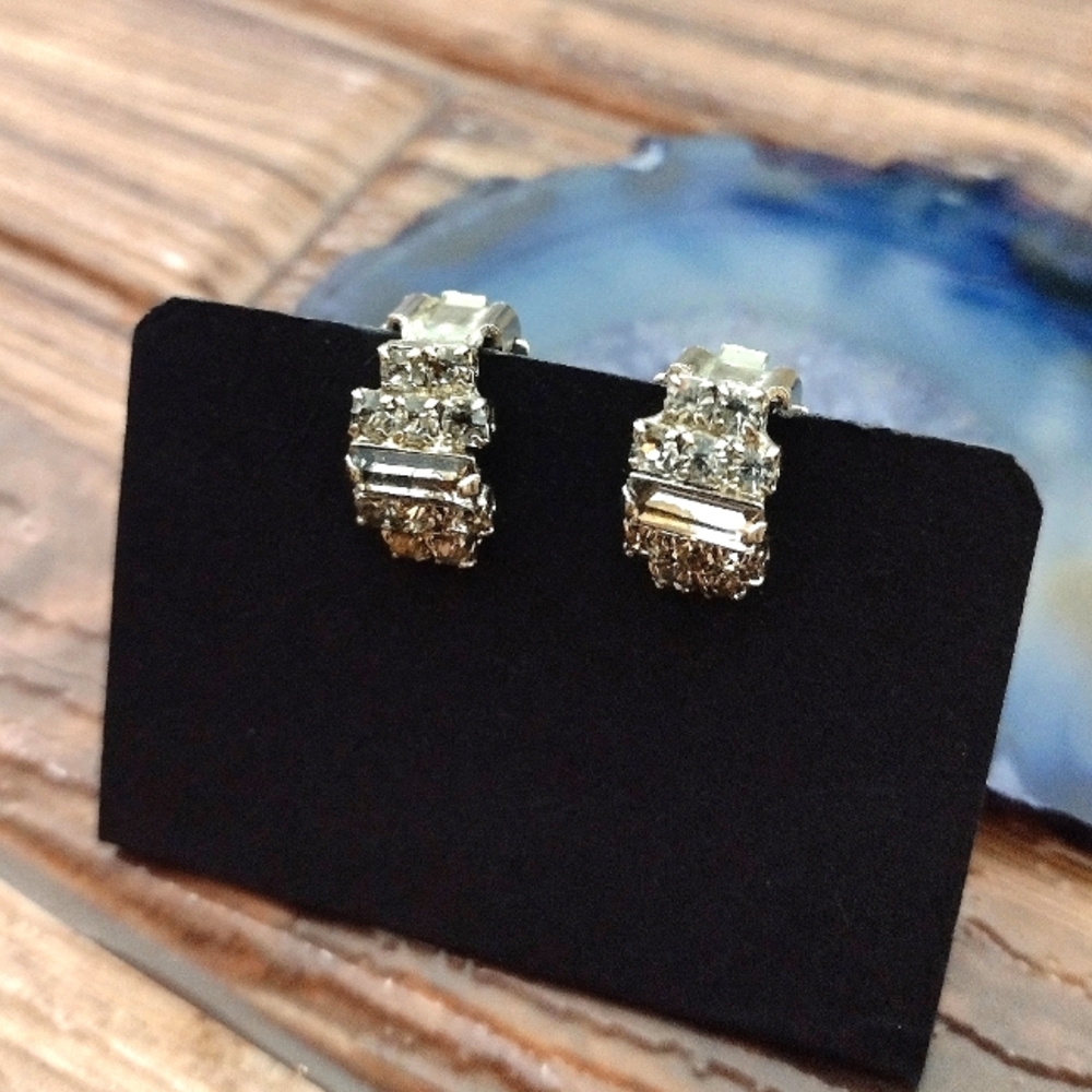 Vintage Art Deco Earrings Clear Rhinestone Clip On Style Silver Tone